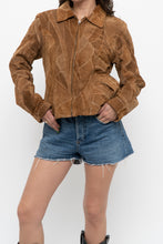 Load image into Gallery viewer, Vintage x LEATHERWORKS Camel Patchwork Suede Cropped Jacket (XS-M)