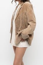 Load image into Gallery viewer, Vintage x SCULLY Beige Suede Fringe Jacket (XS-M)