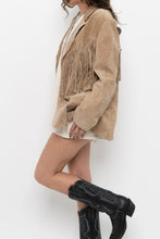 Load image into Gallery viewer, Vintage x SCULLY Beige Suede Fringe Jacket (XS-M)