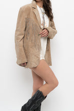 Load image into Gallery viewer, Vintage x SCULLY Beige Suede Fringe Jacket (XS-M)