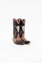 Load image into Gallery viewer, Vintage x Made in Mexico x SAN DIEGO BOOTS Cactus, Bull Leather Cowboy Boots (6W)