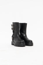 Load image into Gallery viewer, STEVE MADDEN x Made in Mexico x Black Leather Biker Boots (8-8.5W)