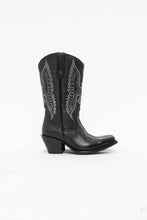 Load image into Gallery viewer, Vintage x Made in Mexico x Black Pebble Leather Embroidered Cowboy Boots (9-9.5W)