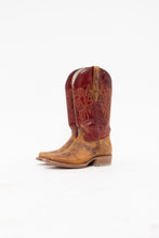 Load image into Gallery viewer, JB DILLON x Made in Mexico x Deadstock Red, Camel Snakeskin Leather Cowboy Boots (5, 5.5W)