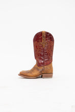 Load image into Gallery viewer, JB DILLON x Made in Mexico x Deadstock Red, Camel Snakeskin Leather Cowboy Boots (5, 5.5W)