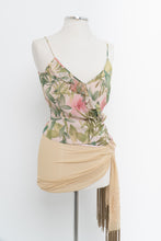 Load image into Gallery viewer, Vintage x ANN TAYLOR Light Pink Floral Silk Wrap Tank (M)