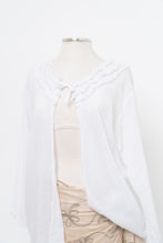 Load image into Gallery viewer, Vintage x White Light Cotton Blouse (XS-L)