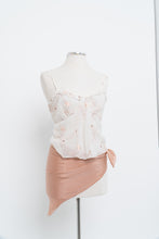 Load image into Gallery viewer, Vintage x LA VIE EN ROSE White Sheer Embroidered Tank (M, L)