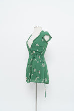 Load image into Gallery viewer, REFORMATION x Green Floral Mini Wrap Dress (XS, S)