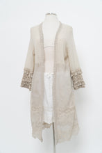 Load image into Gallery viewer, Vintage x Made in Italy x Light Grey Knit, Lace Shawl (XS-L)