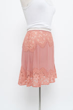Load image into Gallery viewer, FOR LOVE &amp; LEMONS x Pink Lace Skirt (XS, S)
