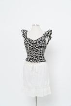 Load image into Gallery viewer, GAP x Black, Cream Floral Cinched Tank (XXS)