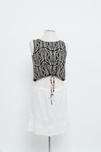 Load image into Gallery viewer, Vintage x Made in Italy x Dark Navy Patterned Crop (S, M)