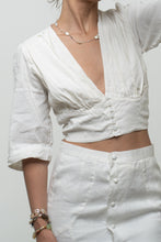 Load image into Gallery viewer, SHYANNE MIRABELLI x Made in AUS x Cotton, Linen Cream Crop Blouse (XS)