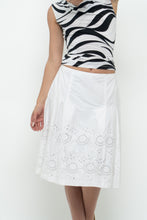 Load image into Gallery viewer, Vintage x SUZY SHIER White Cotton Eyelette Midi Skirt (S, M)