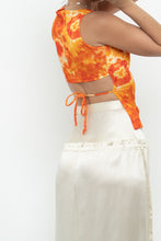 Load image into Gallery viewer, Vintage x Made in Canada x PRIMA DONNA Orange Tie-Dye Open-Back Tank (XS, S)