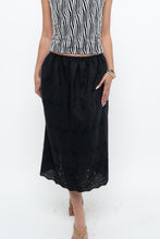 Load image into Gallery viewer, Vintage x Black Eyelette Cotton Midi Skirt (XXS-S)