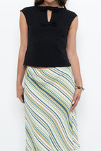 Load image into Gallery viewer, H&amp;M x Black Bow Crop Sleeveless Top (XS)