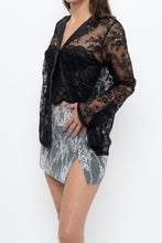 Load image into Gallery viewer, Vintage x LA VIE EN ROSE Black Lace Blouse (XS-M)