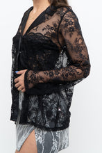 Load image into Gallery viewer, Vintage x LA VIE EN ROSE Black Lace Blouse (XS-M)