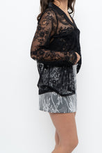 Load image into Gallery viewer, Vintage x LA VIE EN ROSE Black Lace Blouse (XS-M)
