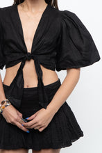 Load image into Gallery viewer, DISSH x Black Linen Front Tie Crop Blouse (XS, S)