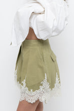 Load image into Gallery viewer, ENGLISH FACTORY x Green, Cream Lace Cotton Short (XS)