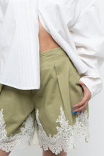 Load image into Gallery viewer, ENGLISH FACTORY x Green, Cream Lace Cotton Short (XS)