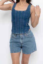 Load image into Gallery viewer, Vintage x Made in Mexico x LEVI’S Midwash Denim Short (S, M)