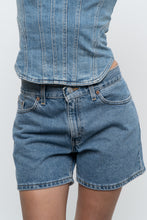 Load image into Gallery viewer, Vintage x Made in Mexico x LEVI’S Midwash Denim Short (S, M)