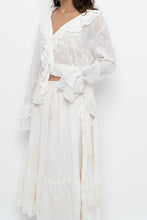 Load image into Gallery viewer, Vintage x Cream Embroidered Frilly Blouse (S-XL)