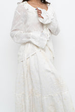 Load image into Gallery viewer, Vintage x Cream Embroidered Frilly Blouse (S-XL)