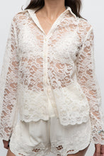 Load image into Gallery viewer, Vintage x JONES NY Cream Lace Blouse (XS-M)