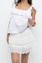 Load image into Gallery viewer, GAP x Deadstock White Tiered Cotton Mini Skirt (S, M)