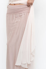 Load image into Gallery viewer, Vintage x Made in Italy x Blush Pink Flowy Skirt (XS-M)