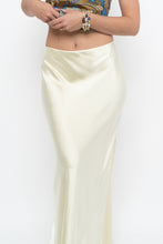 Load image into Gallery viewer, Modern x Butter Yellow Satin Maxi Skirt (XL, XXL)