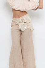 Load image into Gallery viewer, Vintage x Crochet Scarf