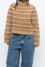 Load image into Gallery viewer, Vintage x Gold, Cream Patterned Handknit Wool Sweater (XS-M)