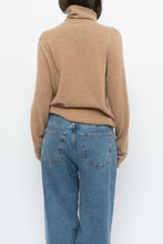 Load image into Gallery viewer, LORD &amp; TAYLOR Beige Cashmere Turtleneck (XS-L)
