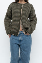 Load image into Gallery viewer, Vintage x WOOLRICH Green Patterned Wool Cardigan (XS-M)