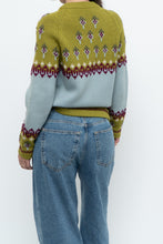 Load image into Gallery viewer, Vintage x Made in Hong Kong x WHITE STAG Patterned Pure Wool Cardigan (XS-M)