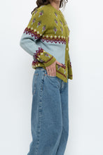 Load image into Gallery viewer, Vintage x Made in Hong Kong x WHITE STAG Patterned Pure Wool Cardigan (XS-M)