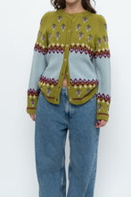 Load image into Gallery viewer, Vintage x Made in Hong Kong x WHITE STAG Patterned Pure Wool Cardigan (XS-M)