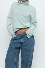 Load image into Gallery viewer, Vintage x Made in Scotland x Light Teal Pure Cashmere Turtleneck (XS-XL)