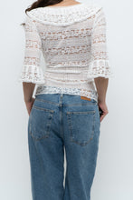 Load image into Gallery viewer, CAROLINA HERRERA x White Lace Top (S, M)