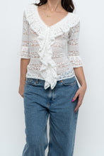 Load image into Gallery viewer, CAROLINA HERRERA x White Lace Top (S, M)