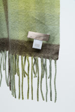 Load image into Gallery viewer, NORDSTROM x Green plaid Pure Cashmere Scarf