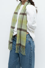 Load image into Gallery viewer, NORDSTROM x Green plaid Pure Cashmere Scarf