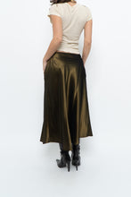 Load image into Gallery viewer, Vintage x Made in Turkey x OLSEN Cinched Shiny Midi Skirt (S)