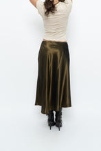 Load image into Gallery viewer, Vintage x Made in Turkey x OLSEN Cinched Shiny Midi Skirt (S)